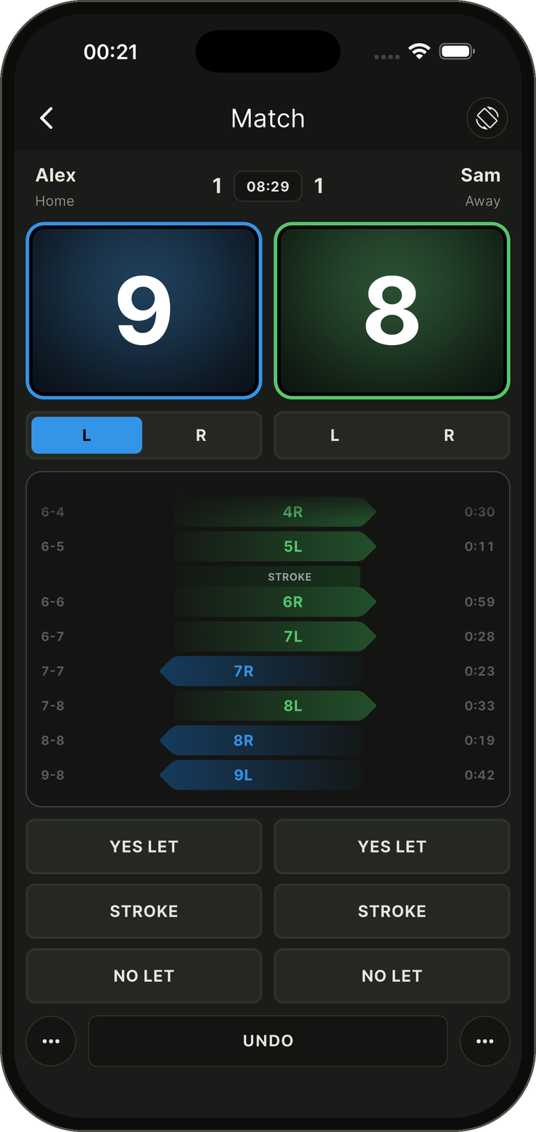 Squash 11 match screen showing the score 9-8, serving side and rally history